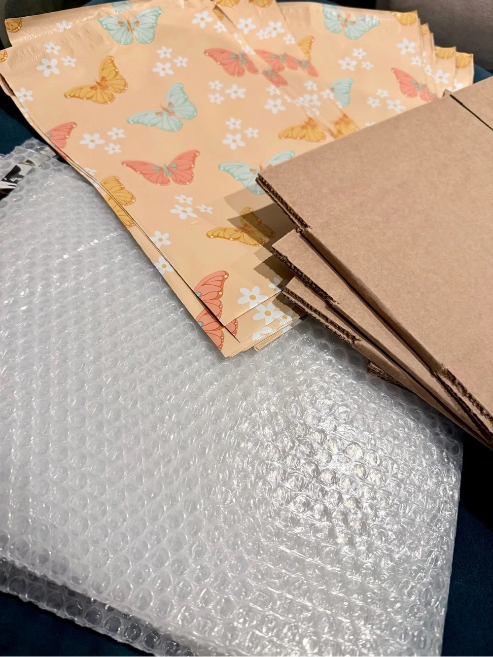 50 polymailers and 10 shipping boxes - Shipping supplies